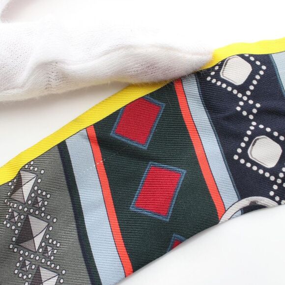 Hermes Silk Twilly Scarf Colliers de chiens - Picture 4 of 6